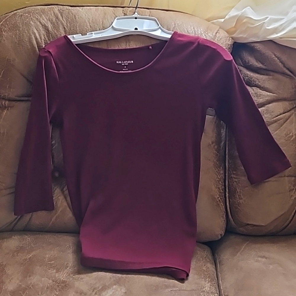 M.M. Lafleur size sm tee